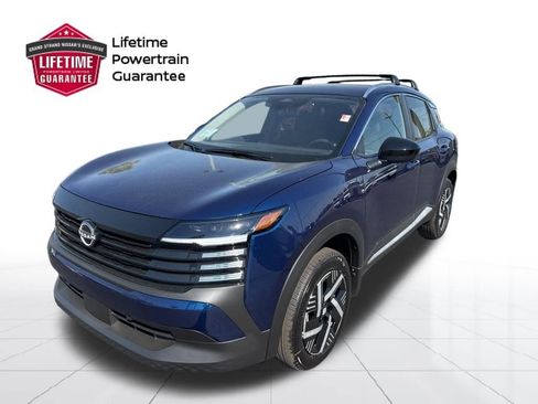 New 2026 Nissan Kicks SV image 1