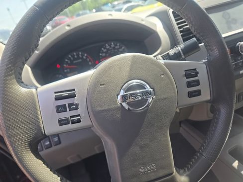 Used 2019 Nissan Frontier SV w/ Value Truck Package AWD/4WD image 16