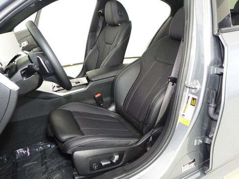 Used 2023 BMW 330i Sedan w/ Premium Package RWD image 22