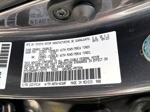 Used 2023 Toyota Tacoma SR5 AWD/4WD image 36