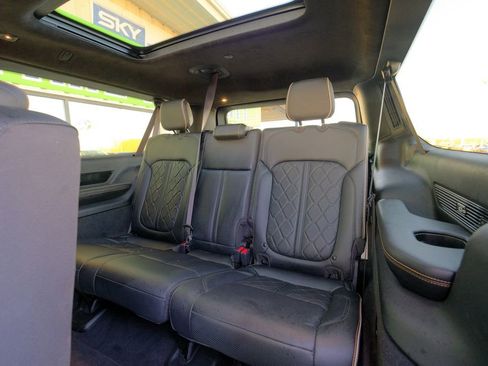 Used 2023 Jeep Grand Wagoneer L Series III w/ Rear Seat Video Group 1 image 32