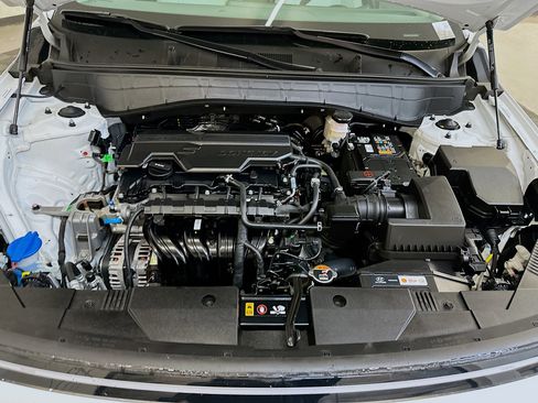 Used 2025 Hyundai Kona SEL image 34