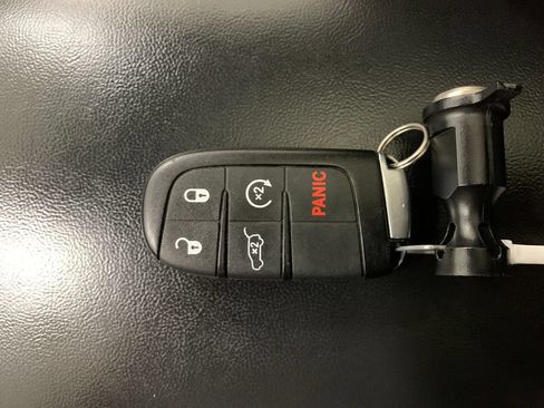 Used 2016 Jeep Grand Cherokee Limited 75th Anniversary AWD/4WD image 34
