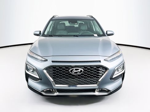 Used 2021 Hyundai Kona Limited FWD image 2