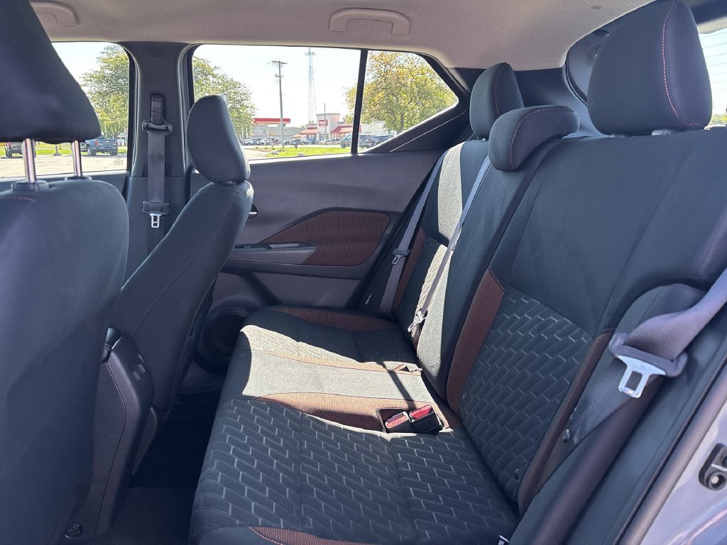 Certified 2024 Nissan Kicks SR w/ Exterior Package FWD image 17