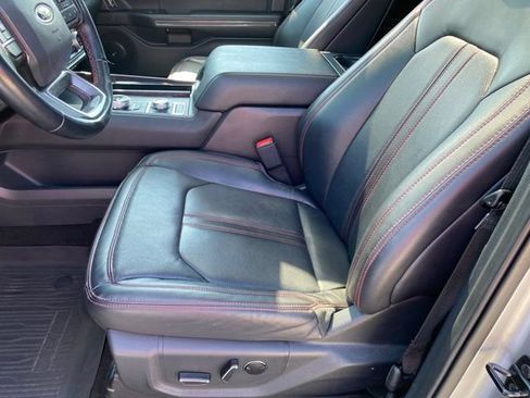 Used 2023 Ford Expedition Limited AWD/4WD image 19