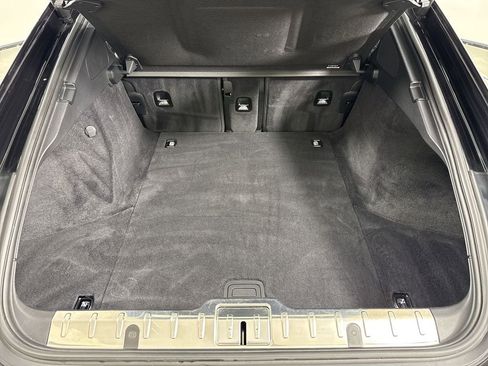 Certified 2023 Porsche Panamera 4 Platinum Edition image 21