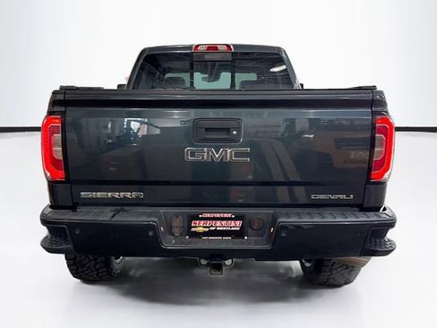 Used 2018 GMC Sierra 1500 Denali w/ Denali Ultimate Package AWD/4WD image 7