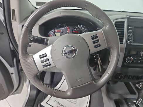 Used 2019 Nissan Frontier SV w/ Value Truck Package image 15