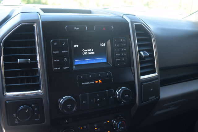 Used 2016 Ford F150 XLT AWD/4WD image 20