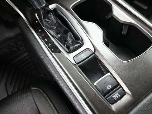 Used 2019 Honda Accord LX image 14
