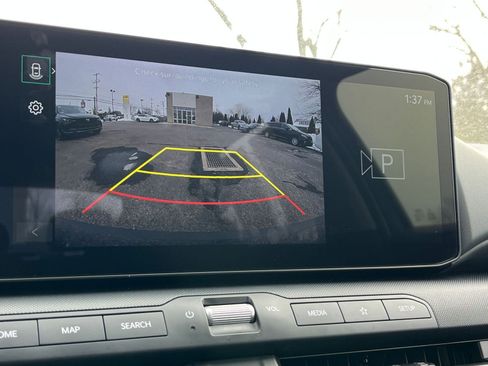 Used 2025 Kia K4 LXS image 23