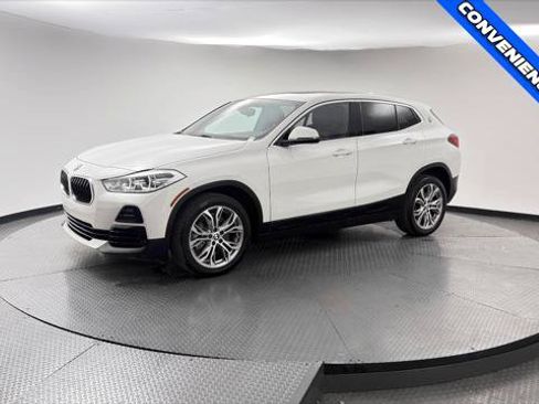 Used 2022 BMW X2 sDrive28i w/ Convenience Package FWD image 2