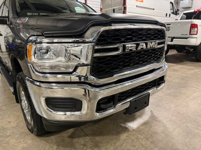 Used 2019 RAM 2500 Tradesman AWD/4WD image 2