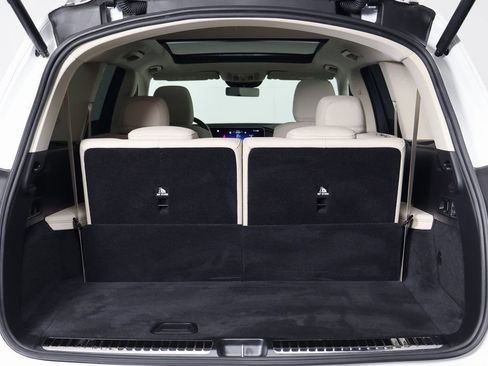 Certified 2025 Mercedes-Benz GLS 450 4MATIC image 15