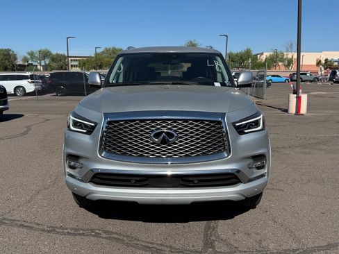 Certified 2022 INFINITI QX80 Luxe w/ Cargo Package RWD image 2