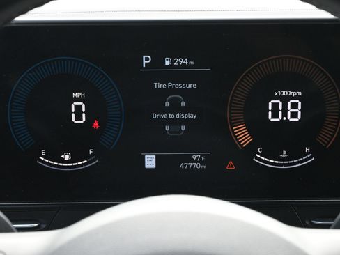Used 2025 Hyundai Kona SEL AWD/4WD image 12