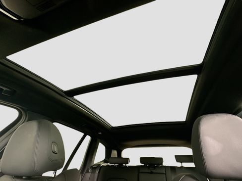 Used 2021 BMW X3 sDrive30i w/ Premium Package image 22