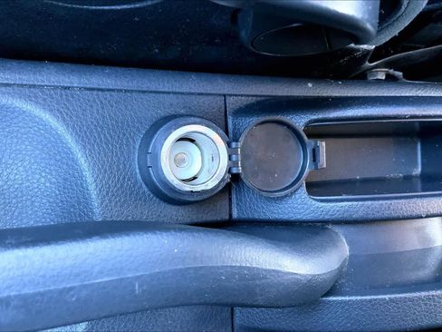 Used 2010 Nissan Versa 1.8 S w/ PWR Plus Pkg image 30