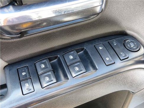 Used 2016 Chevrolet Silverado 2500 W/T w/ WT Convenience Package AWD/4WD image 11