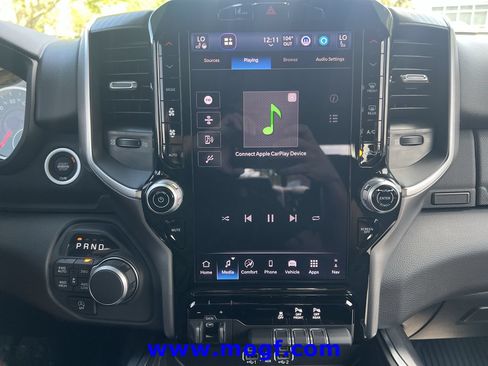 Used 2026 RAM 1500 Big Horn AWD/4WD image 7