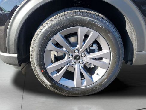 New 2026 Ford Explorer Active w/ Active Comfort Package image 11