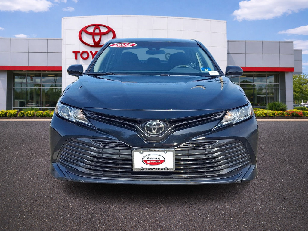 Certified 2018 Toyota Camry LE FWD image 2