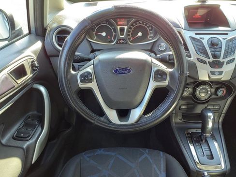 Used 2012 Ford Fiesta SES image 5