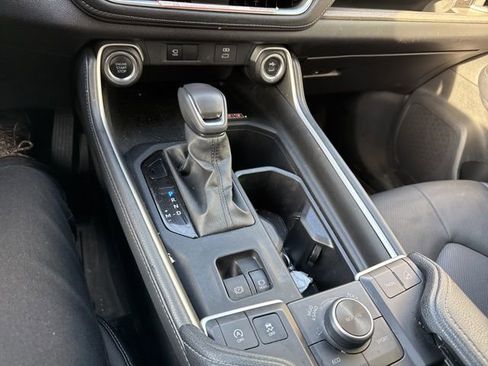 Used 2025 Toyota Grand Highlander Platinum image 18