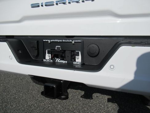 New 2026 GMC Sierra 2500 AT4 w/ AT4 Premium Plus Package AWD/4WD image 9