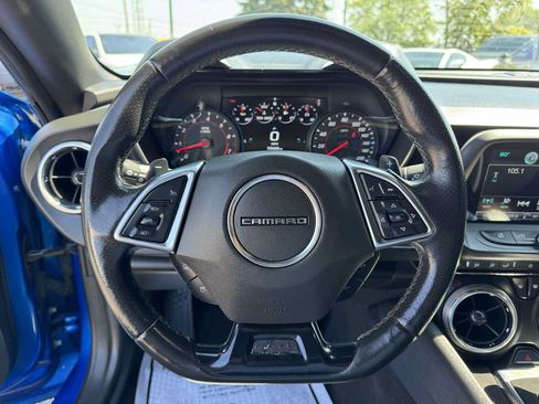Used 2017 Chevrolet Camaro SS RWD image 11