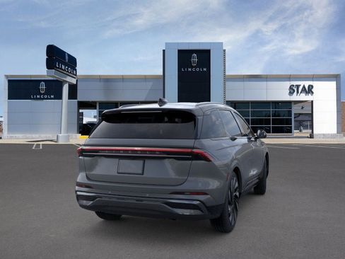 New 2025 Lincoln Nautilus Reserve w/ Jet Appearance Package image 8