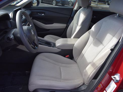 Used 2024 Honda Accord LX image 21