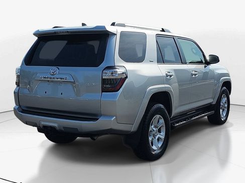 Used 2024 Toyota 4Runner SR5 AWD/4WD image 6