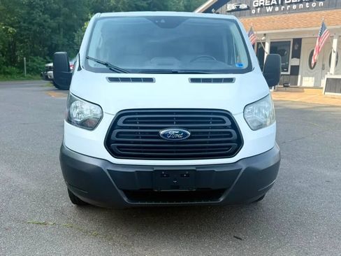 Used 2017 Ford Transit 150 130 Low Roof RWD image 2