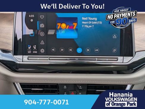 Used 2026 Volkswagen Atlas SE FWD image 21