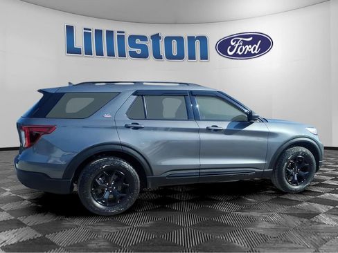 Used 2022 Ford Explorer Timberline image 2