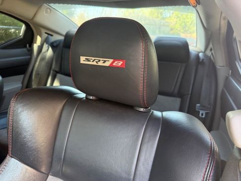 Used 2007 Dodge Charger SRT8 w/ SRT Option Group III RWD image 9