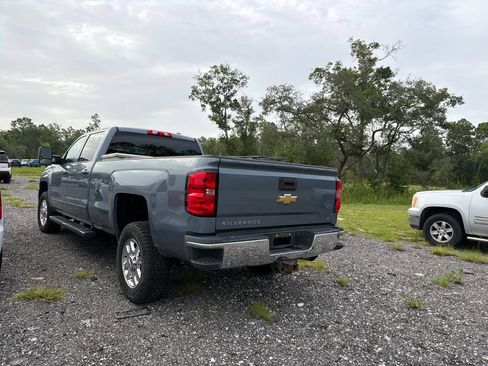 Used 2015 Chevrolet Silverado 2500 LT w/ LT Convenience Package RWD image 8