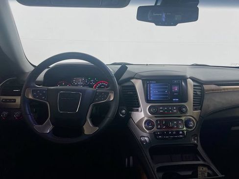 Used 2016 GMC Yukon Denali w/ Open Road Package AWD/4WD image 21