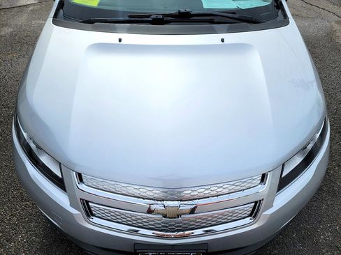 Used 2015 Chevrolet Volt Premium w/ Premium Trim Package image 9