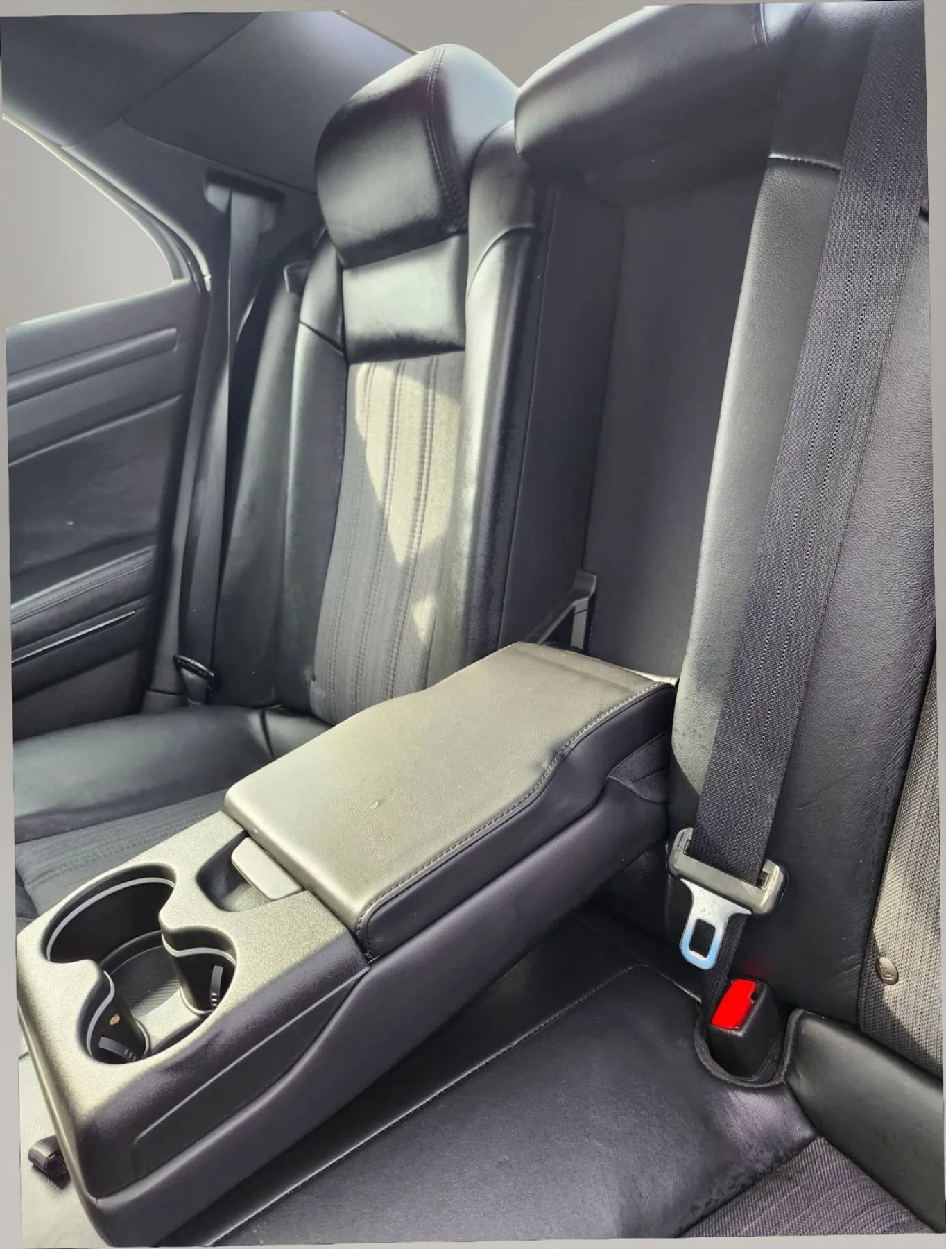 Used 2013 Chrysler 300 S AWD/4WD image 16