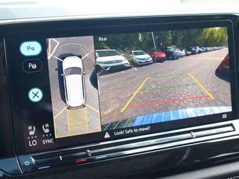 New 2026 Volkswagen Atlas SEL Premium R-Line image 17