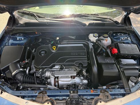 Used 2024 Chevrolet Malibu LT image 25