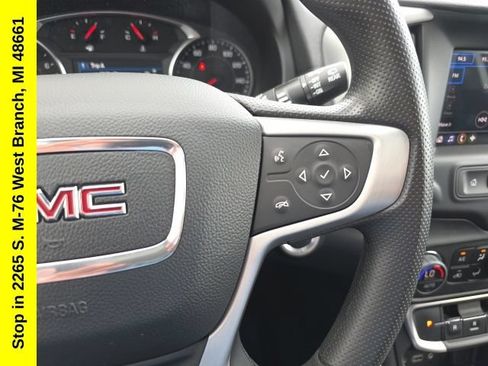 Used 2024 GMC Terrain SLE w/ Driver Convenience Package AWD/4WD image 22
