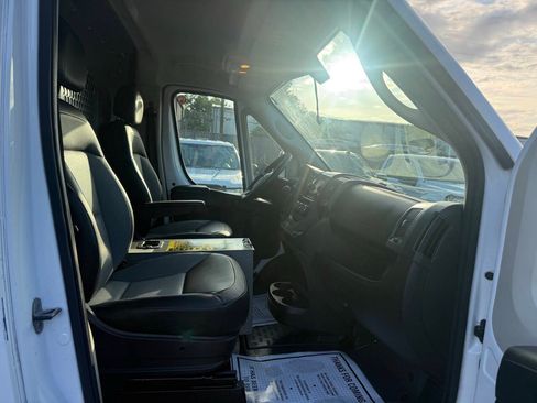 Used 2018 RAM ProMaster 3500 w/ Interior Convenience Group FWD image 10