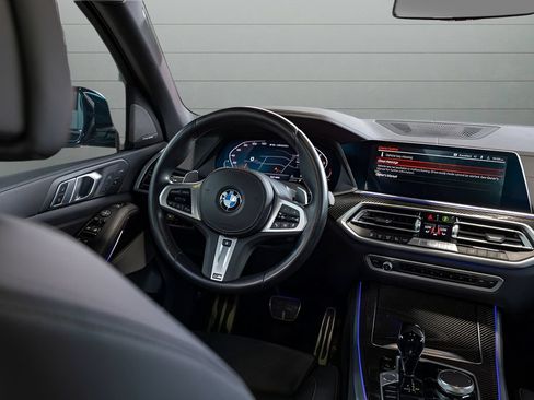 Used 2023 BMW X5 M50i w/ Climate Comfort Package AWD/4WD image 27