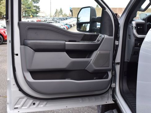 New 2026 Ford F250 XLT w/ XLT Premium Package image 15