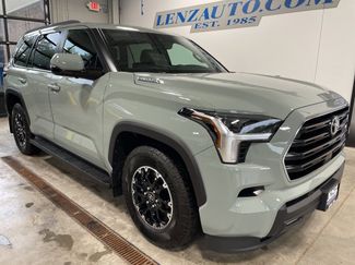 Used 2025 Toyota Sequoia SR5 video 2