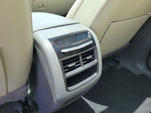 Certified 2023 Cadillac XT5 Premium Luxury FWD image 13